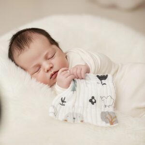 Unisex Kids Muslin Hanky (Pack of 5) – Soft, Breathable & Skin Friendly